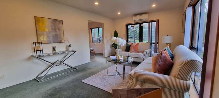 2/6 Eugenia Rise Totara Heights_6