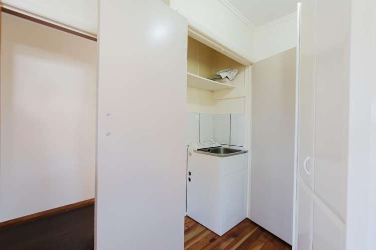 339 Cobham Drive Hillcrest_11