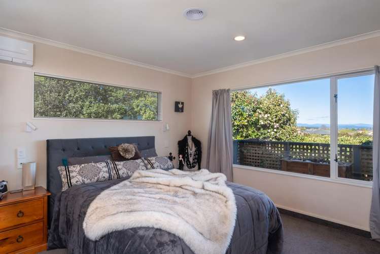 10 Astelia Way Waipahihi_7