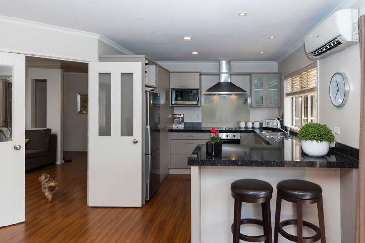 2 Karson Place Flat Bush_9