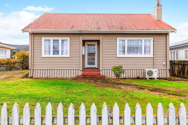 Charming 1940s Cottage - First Home Delight