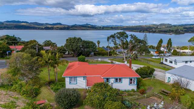 Price Reduction - Calling for Offers!