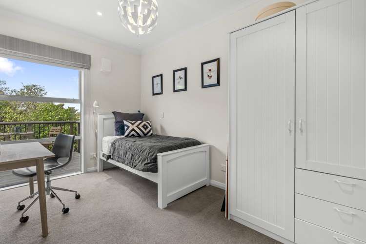 7 Birdwood Street Karori_16