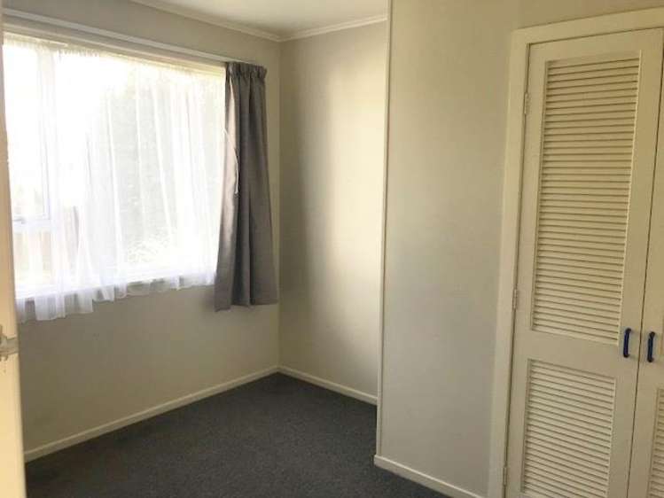 38 George Street Papakura_7