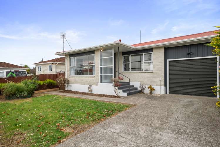 16 Parker Avenue Levin_17