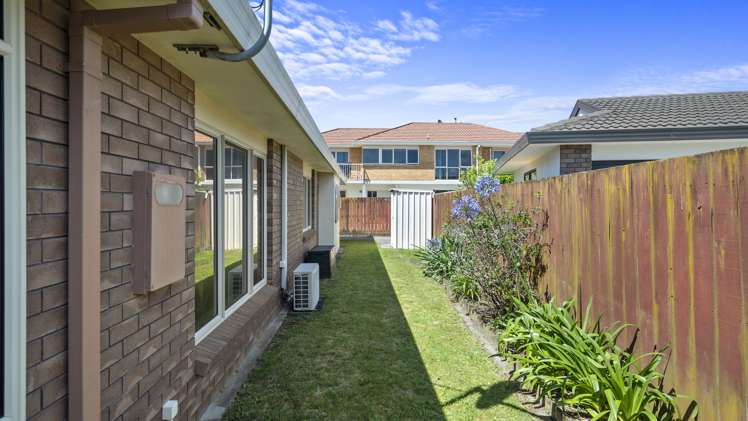 2 Grevillea Place Mount Maunganui_17