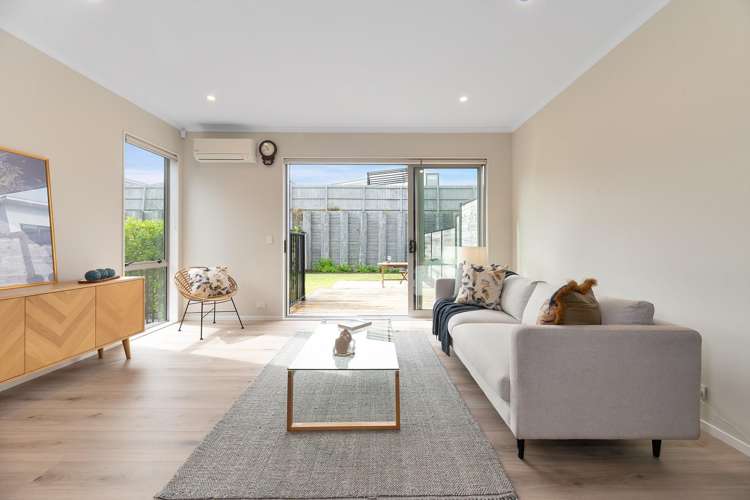 41 Roundel Crescent_1