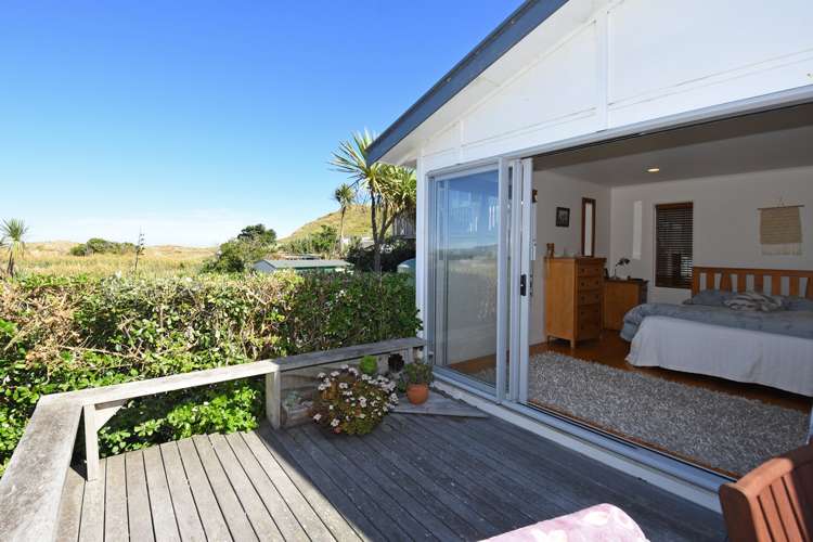 87a Whangaimoana Beach Road Pirinoa_2