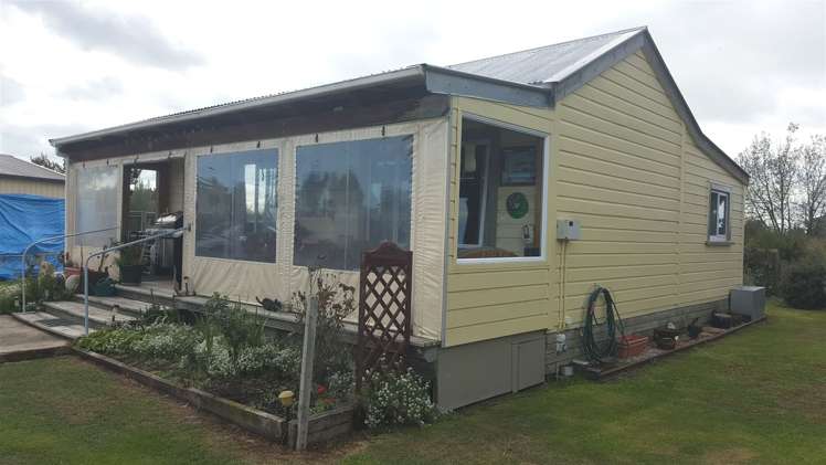 10/4963 Waimate Highway Glenavy_11