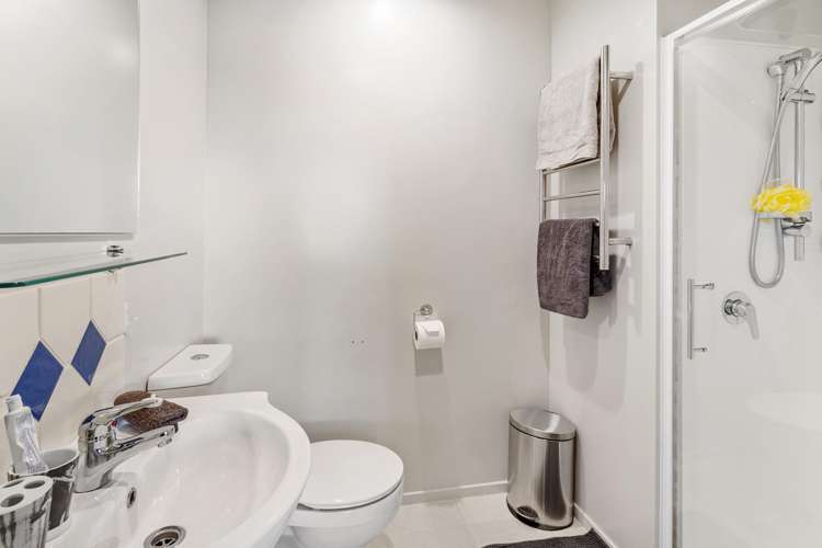 19A/2 Andrew Street Marchwiel_11