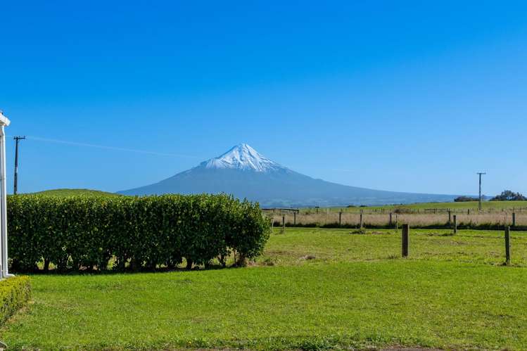 5321 Mountain Road Eltham_24