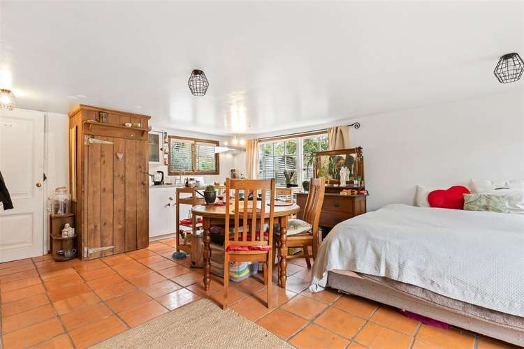 64 Sandwich Road Beckenham_14