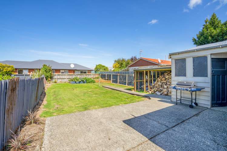 83 Lowe Street Avenal_20