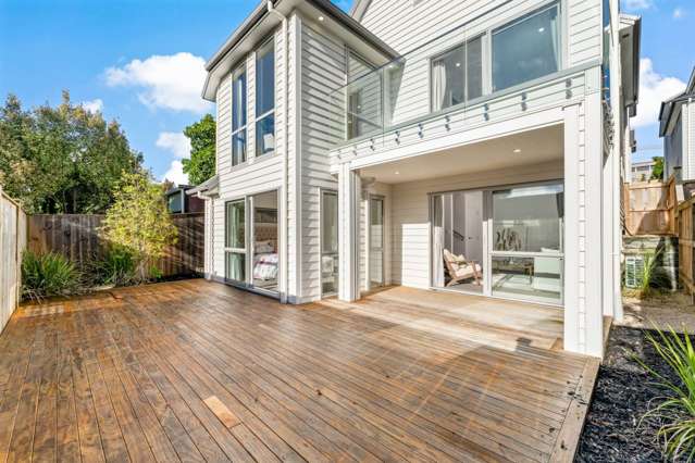 Your Coastal Dream Home at 11B Manuwai Road