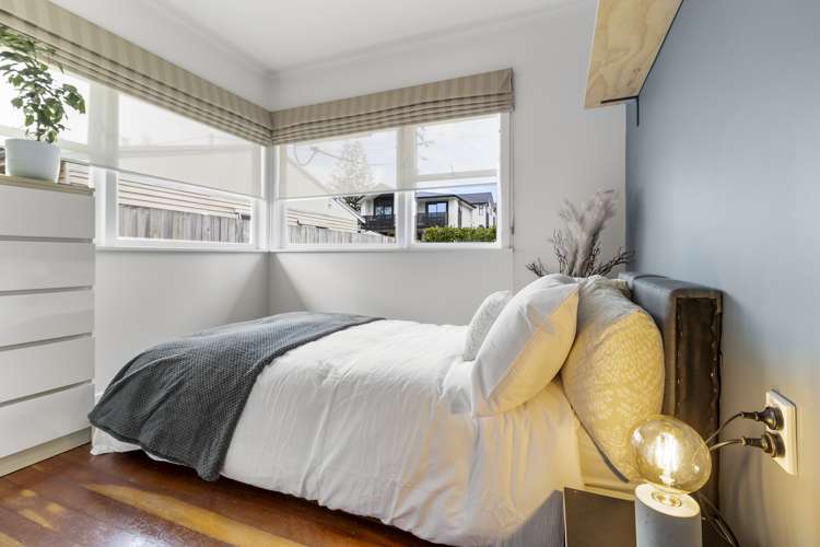 26 Lowtherhurst Road Massey_10