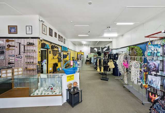 211 King Street Pukekohe_1