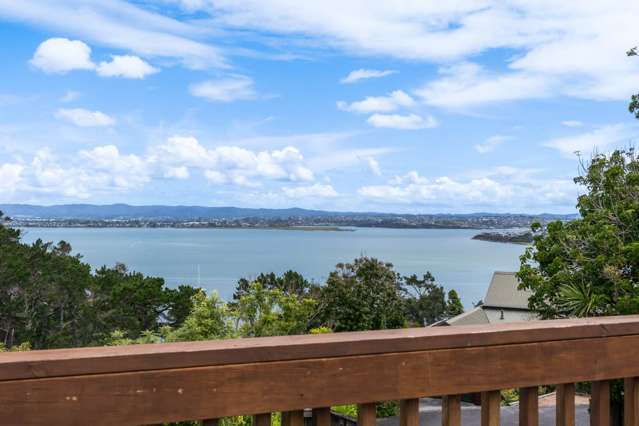 1/37 Teal Crescent Beach Haven_2