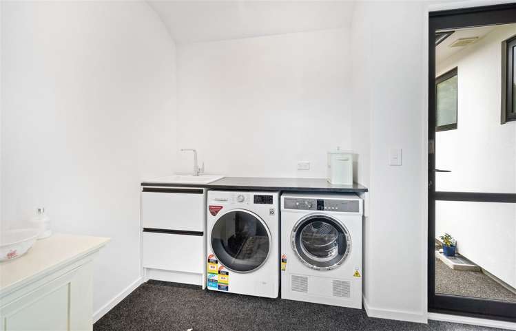 10 Growers Lane Woolston_14