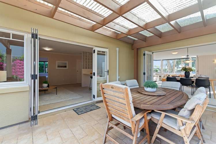 7 Huntaway Lane Te Atatu Peninsula_16