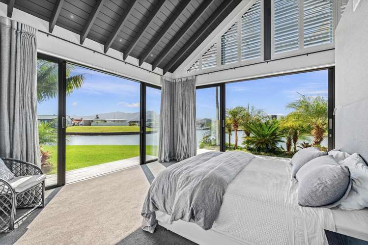 3 Kuaka Grove One Tree Point_13