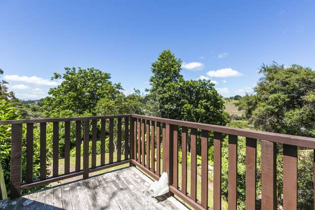 122 Waitakere Road Waitakere_4