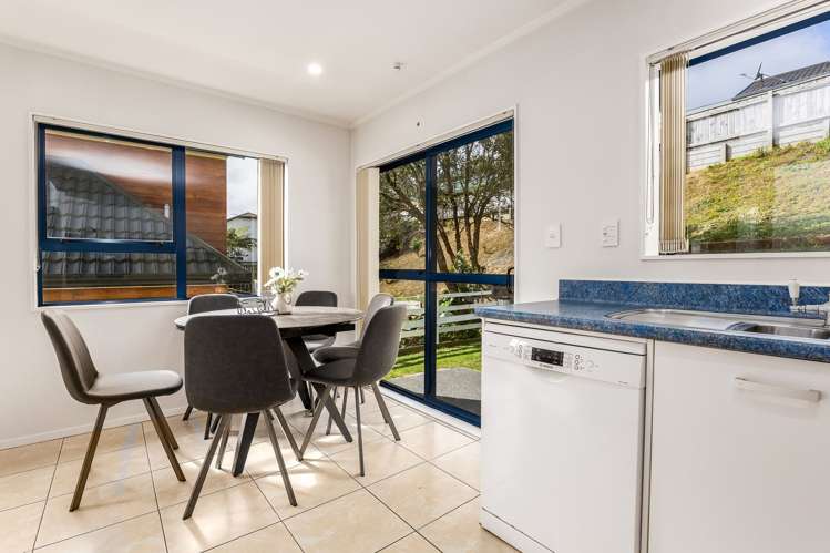11 Peppertree Lane Woodridge_5