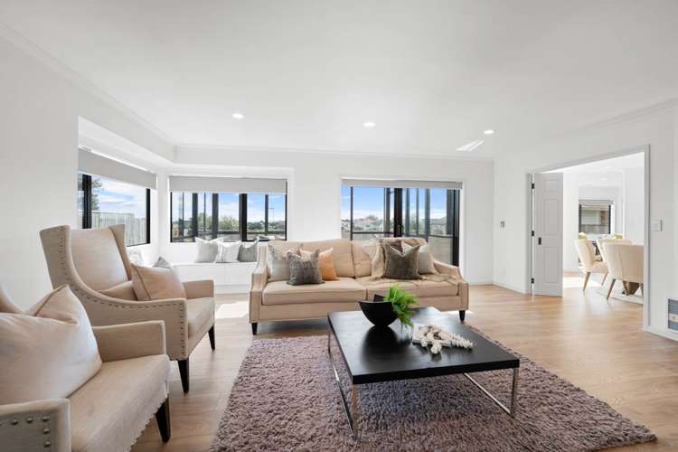 216 Whitford Road Shamrock Park_9