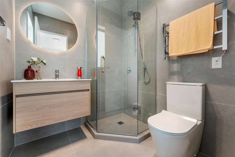 40 Ta Moko Drive Gulf Harbour_16