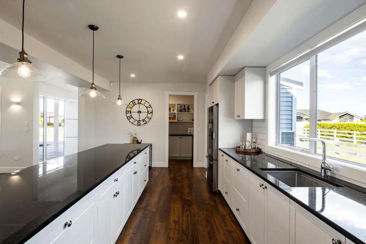 45 Alan Livingston Drive Cambridge_17