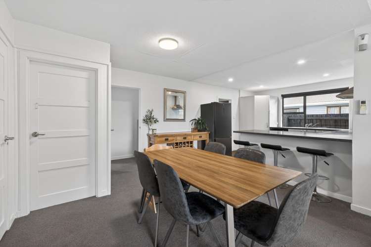 270 Breezes Road Aranui_5