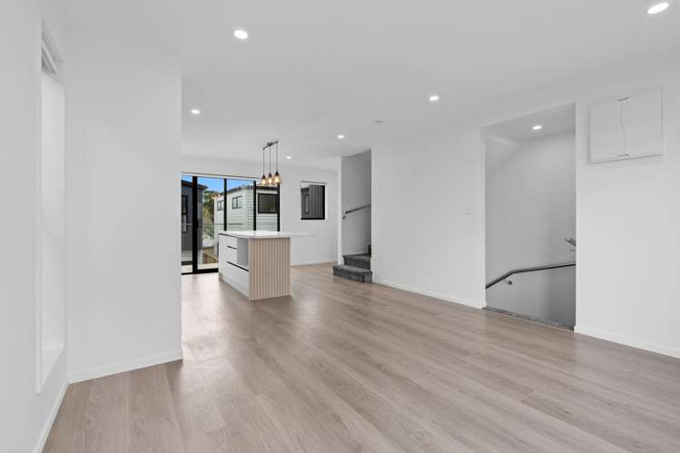 165B Wiseley Road West Harbour_8