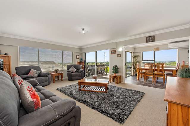 25 Russleigh Drive Dinsdale_3