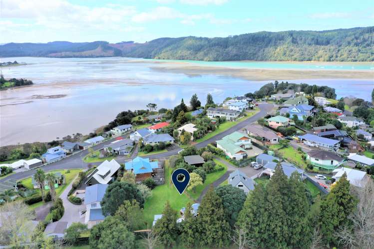 109 Bruce Wallace Place Whangamata_1