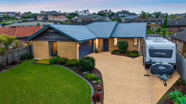 108 Lakeside Drive Orewa_1