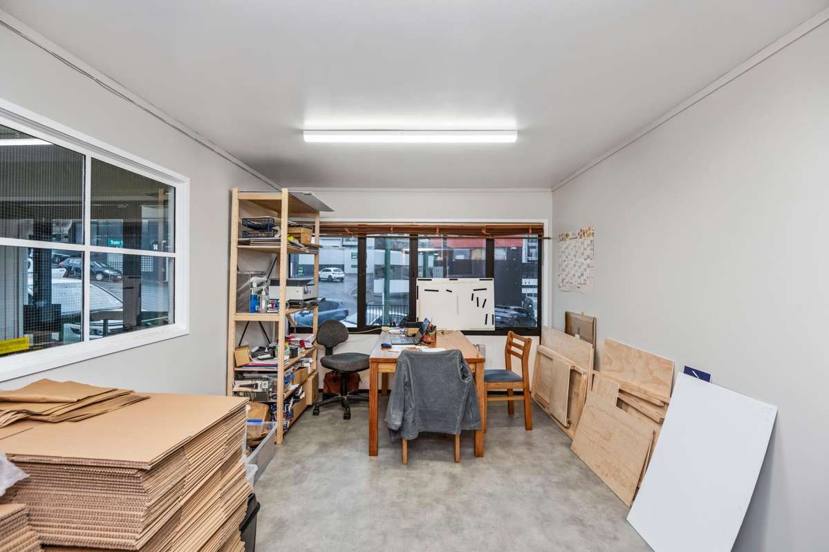 21-23 Enterprise Street_2