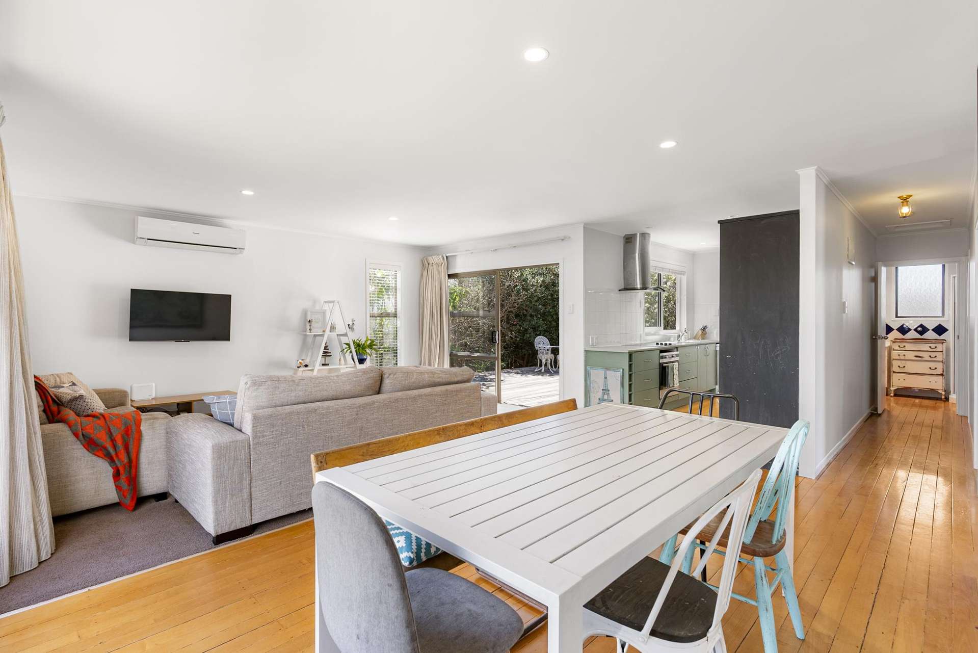 22a Kirrie Avenue Te Atatu South_0