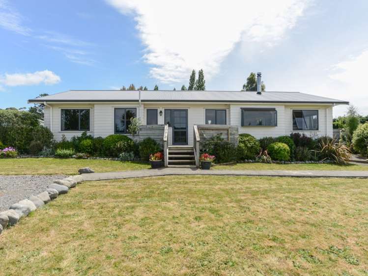 219 Racecourse Road Waipawa_23