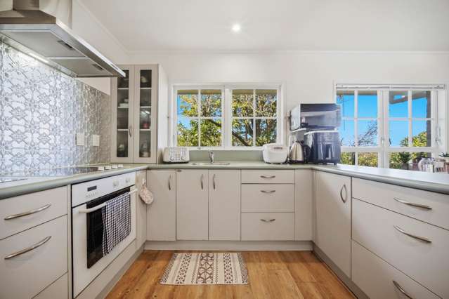 2/220 East Coast Road Forrest Hill_4