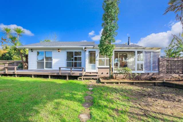 1 Surman Place Glen Eden_1