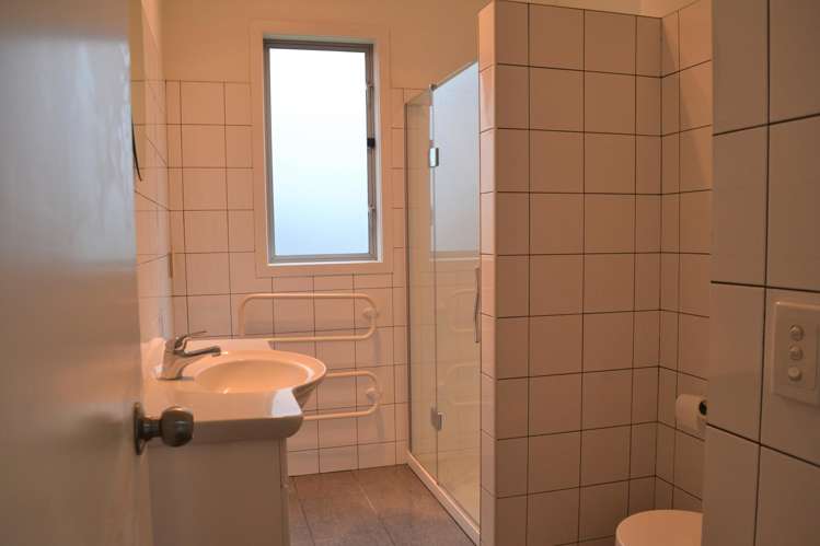 34 Wallath Road Onehunga_10