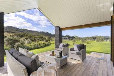 159 Robert Hastie Drive_4