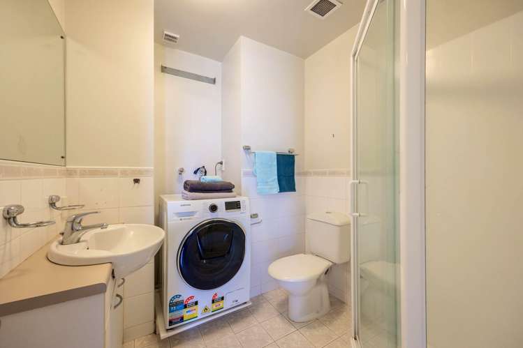 3B/50 Eden Crescent City Centre_6