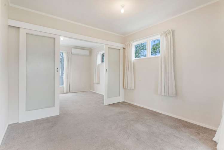 58 Yeovil Road Te Atatu Peninsula_15