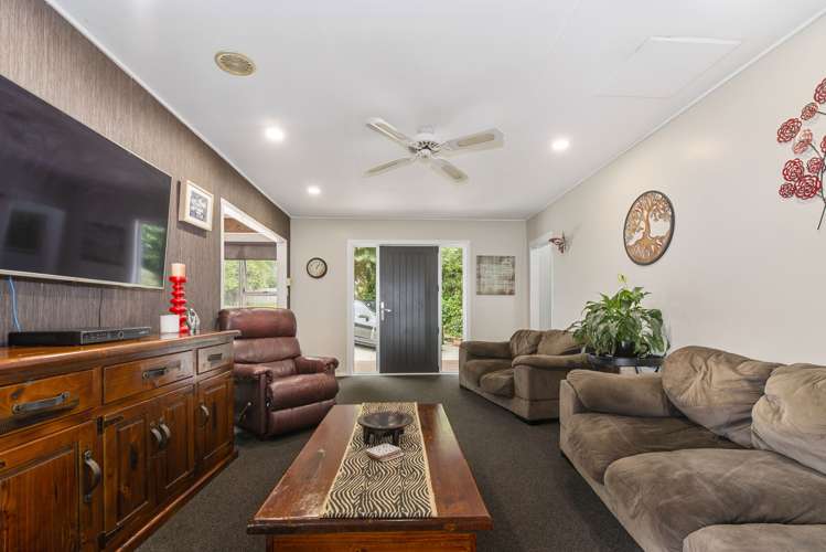 10 Bay Grove Pukehangi_4