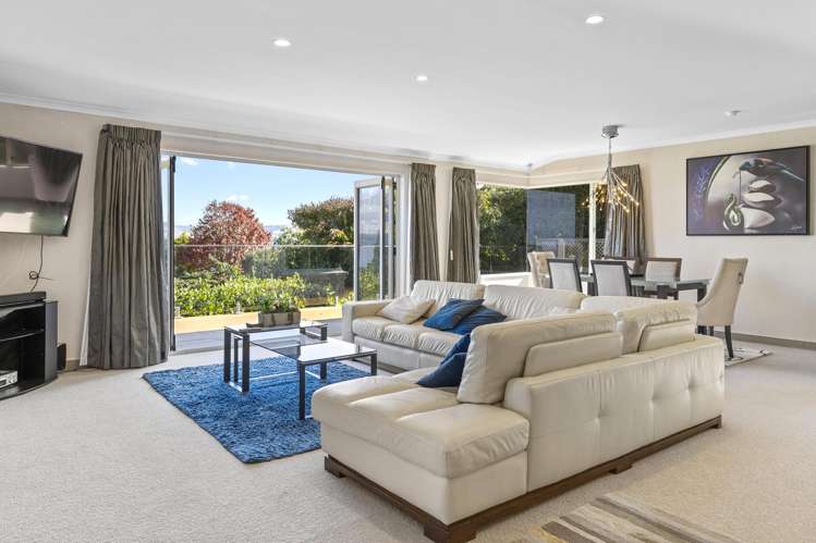 2/36 Shepherd Road Waipahihi_6