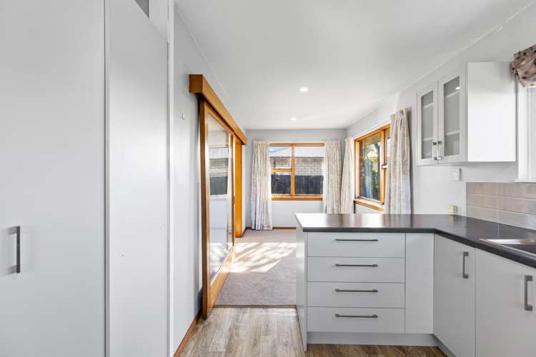 2/11 Blakehall Place Spreydon_2