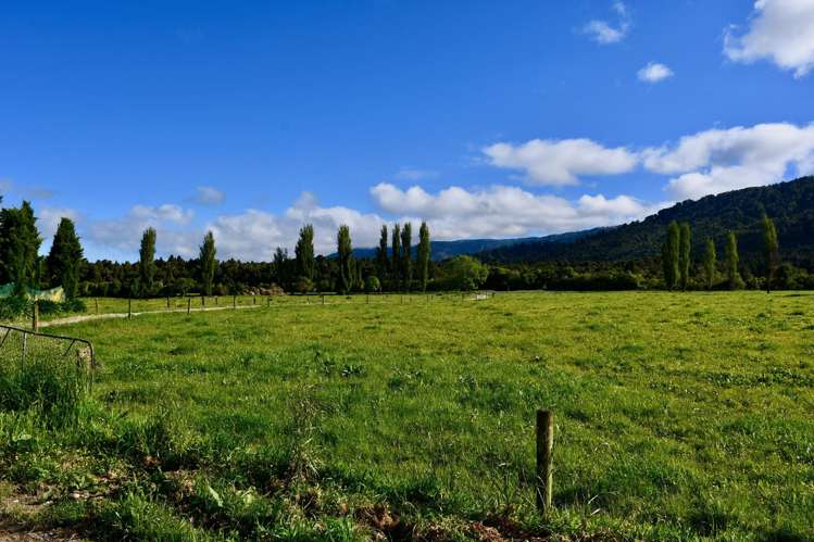 302 Kohaihai Road Karamea_15