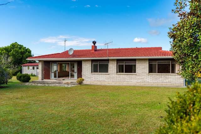 19 South Road Waipu_1