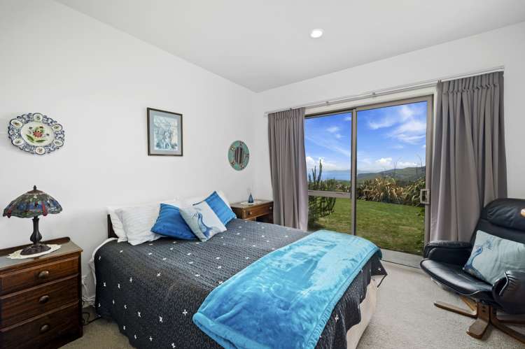 1062B Mapara Road Acacia Bay_17