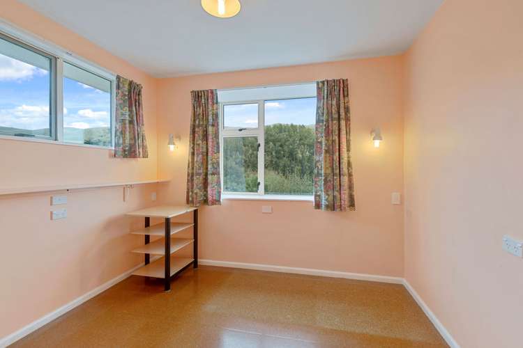 72 Hoon Hay Valley Road Kennedys Bush_10